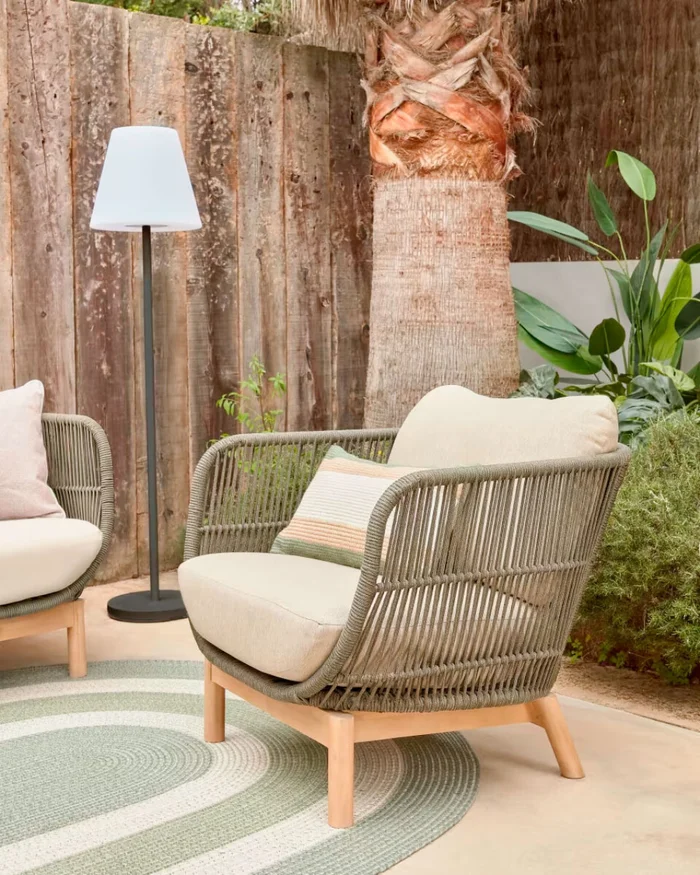 Butaca Catalina de cuerda - verde y madera maciza de acacia FSC 100% en Verde - Butacas, banquetas y puffs, Uruguay | Kavehome, vista 2