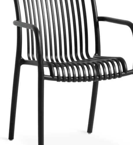 Silla apilable NABBEN negro en Negro - Muebles para el exterior, Uruguay | JYSK