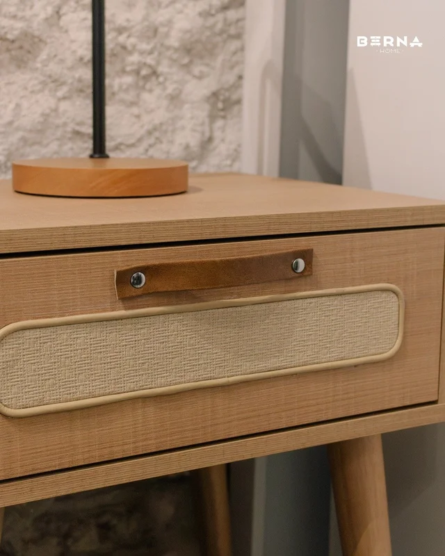 Mesa de Luz Praga – Marrón Claro con Esterilla en Madera natural - Mesas de luz, Uruguay | Berna Home, vista 5