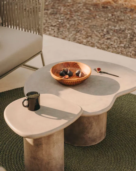 Mesa de centro Macarella de cemento - 83 x 77 cm en Gris - Mesas de living, Uruguay | Kavehome, vista 3
