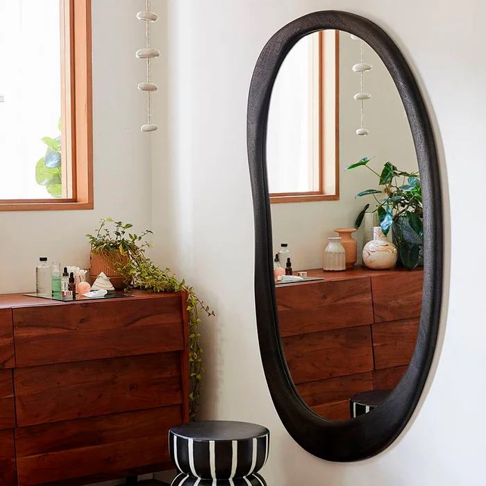 Espejo Madera Negro Organic en Negro - Espejos, Uruguay | Alta Gracia Deco, vista 2