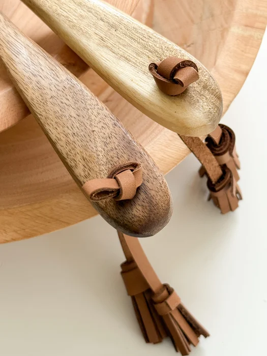 Juego de cubiertos ensaladeros con cuero en Madera natural - Decoración, Uruguay | Dreams On Time, vista 11