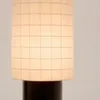 Lámpara de pie Dulan de metal negro y pantalla de algodón en Multicolor - Lámparas de pie, Uruguay | Kavehome, vista 4 de 7