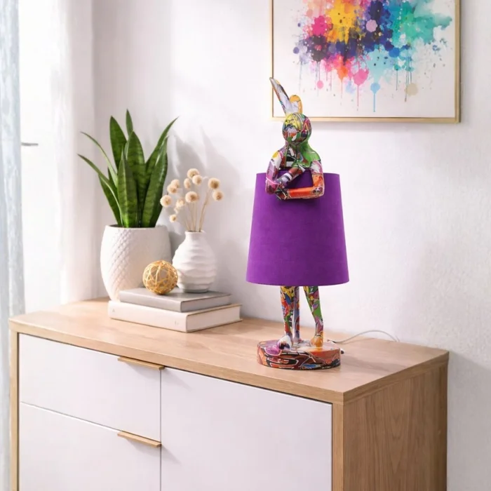 LUMINARIA DE MESA RABBIT GRAFFITI Púrpura  en Violeta - Lámparas de mesa, Uruguay | Viasono