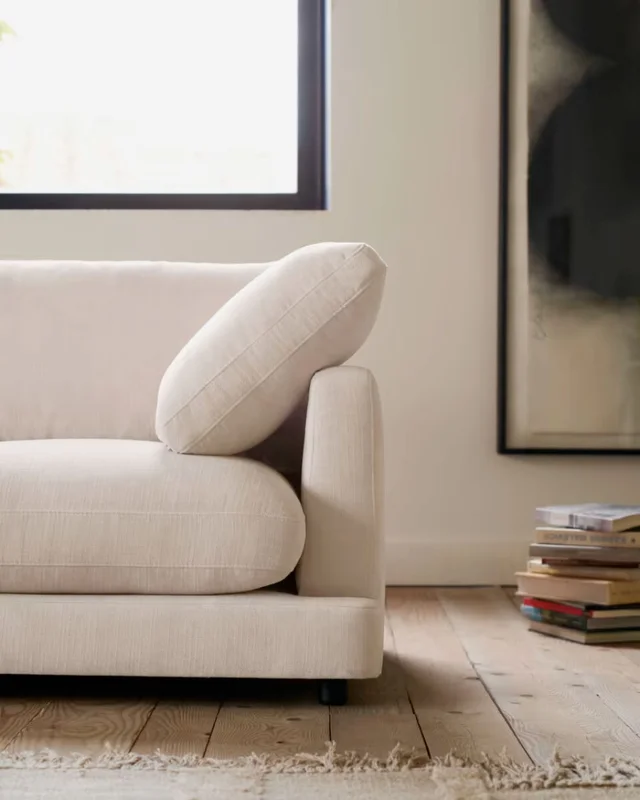 Sofá Gala 3 plazas beige 210 cm en Blanco - Sillones y sofás, Uruguay | Kavehome, vista 3