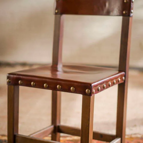 SILLA DE COMEDOR CON SUELA - MADERA OSCURA en Marrón - Sillas, Uruguay | La Iberica