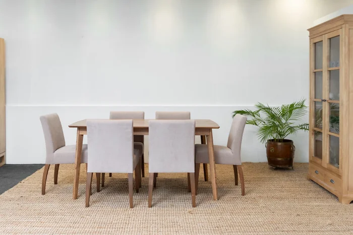 Mesa Comedor Nordica en Madera natural - Mesas de comedor, Uruguay | Marvic, vista 2