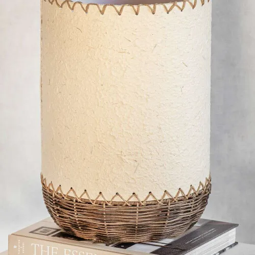 LAMPARA PERGAMINO en Beige - Lámparas de mesa, Uruguay | La Iberica