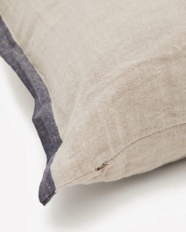 Almohadón Suerta 100% lino beige - y azul 45 x 45 cm en Amarillo - Textiles, Uruguay | Kavehome, vista 5