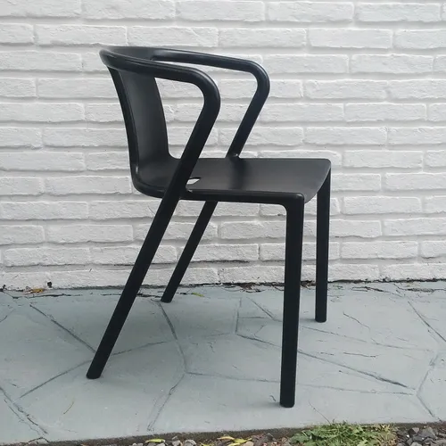 Air Armchair | Jasper Morrison en Negro - Sillas, Uruguay | Mad for Modern