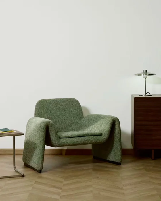 Butaca Melvia - de chenilla verde en Verde - Butacas, banquetas y puffs, Uruguay | Kavehome, vista 3