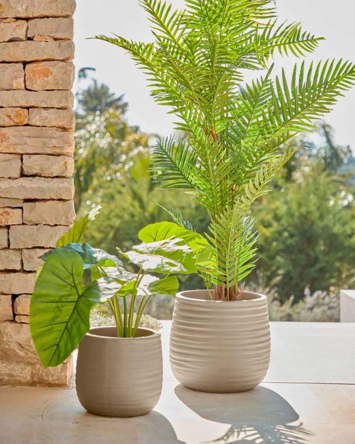 Set Sory de 2 macetas de terracota con acabado gris Ø 28 cm / Ø 36 cm en Madera natural - Macetas, Uruguay | Kavehome, vista 2