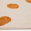 Alfombra Tandani de algodón beige con diseño de guepardo naranja 90 x 150 cm en Beige - Textiles, Uruguay | Kavehome, vista 3 de 5