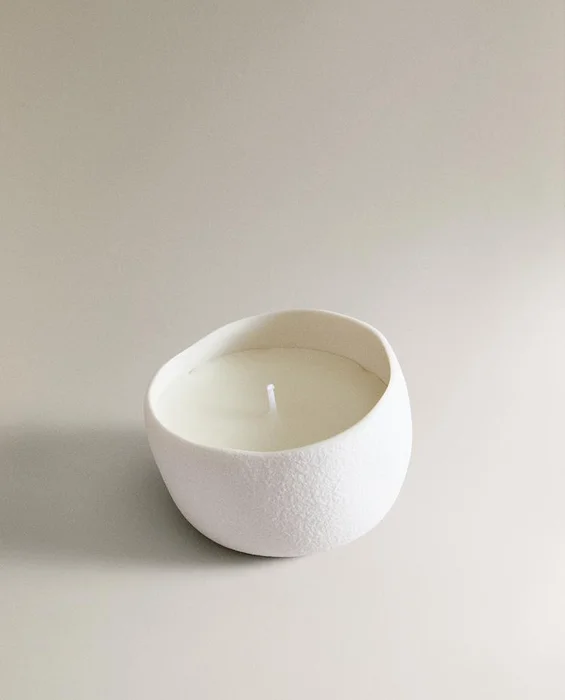 VELA DECORATIVA TEXTURA en Blanco - Velas y Portavelas, Uruguay | Zara Home, vista 3