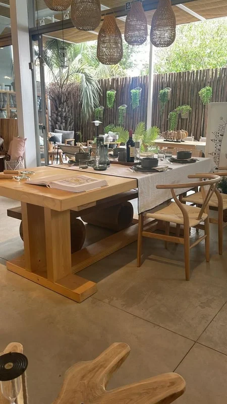 MESA COMEDOR LOURO ST BARTHS A MEDIDA en Madera natural - Mesas de comedor, Uruguay | Más Infinito Casa, vista 3