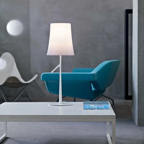 Birdie table grande by Ludovica & Roberto Palomba / white glass en Blanco - Lámparas de mesa, Uruguay | Mad for Modern, vista 3