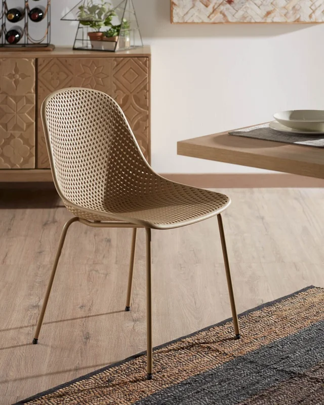 Silla Quinby - beige en Beige - Sillas, Uruguay | Kavehome, vista 3