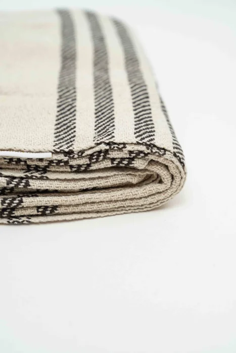 Manta Bruselas - Marron en Marrón - Textiles, Uruguay | Indian, vista 2