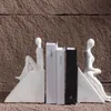 ESCULTURA FIGURE Blanco Medium - Decoración, Uruguay | Viasono, vista 2 de 3