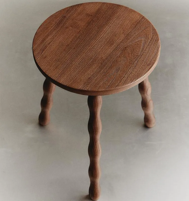 TABURETE MADERA OLMO - Sillas, Uruguay | Zara Home