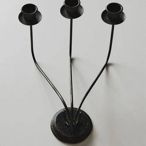 CANDELABRO TRIPLE HIERRO - Velas y Portavelas, Uruguay | Zara Home