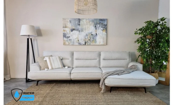Sofá con Chaise MARIUS Beige en Beige - Sillones y sofás, Uruguay | Finkel