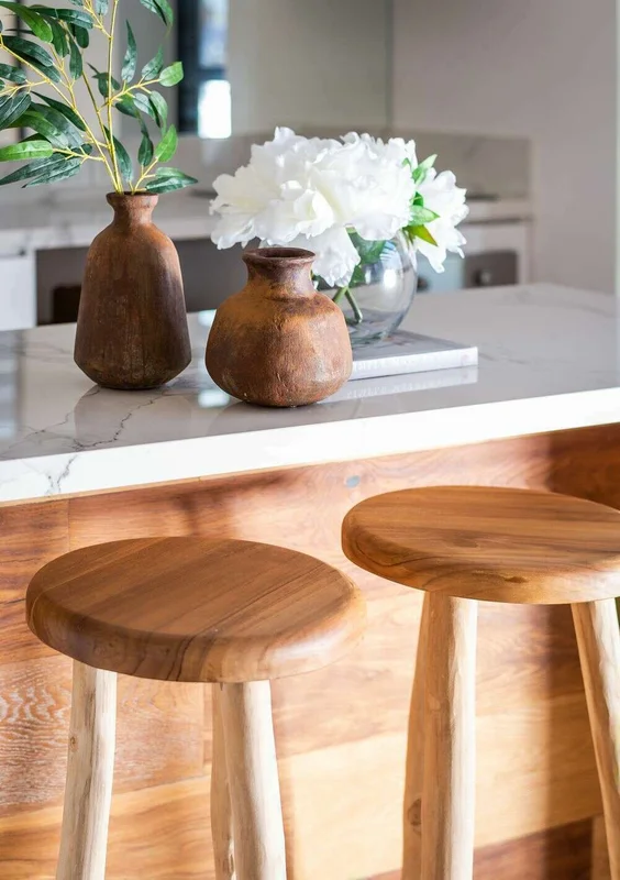 BANCO DE BAR LUCAS en Madera natural - Sillas, Uruguay | La Iberica, vista 3