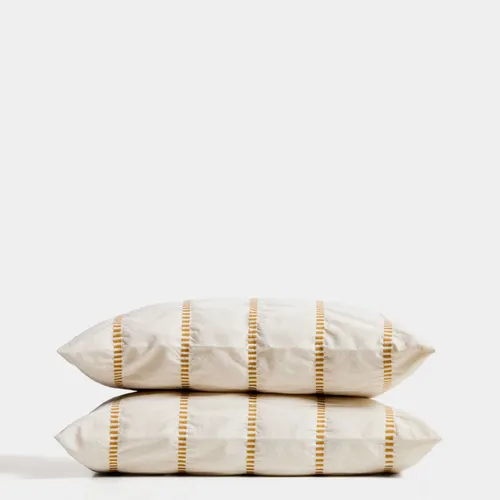 Set Lidala de 2 almohadones 100% algodón jacquard rayas mostaza 50 x 50 cm en Beige - Textiles, Uruguay | Kavehome