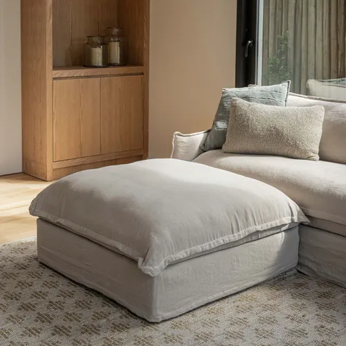 Puff Elsa Lino Hemp en Beige - Sillones y sofás, Uruguay | De Arcos