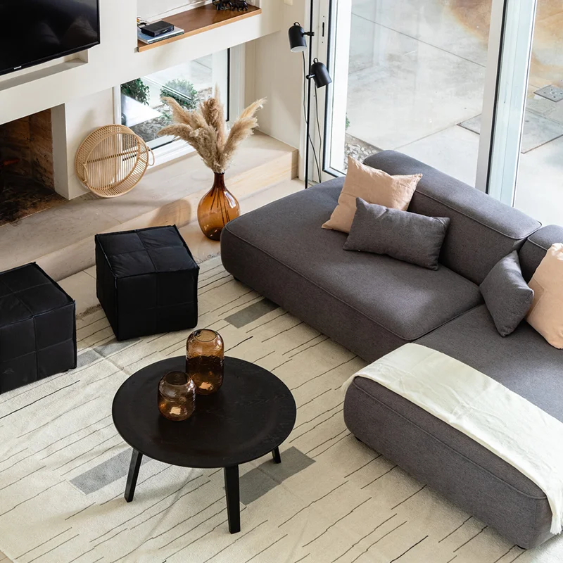 Mesa Eames - Negra en Negro - Mesas de living, Uruguay | Walnut, vista 3