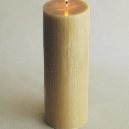 VELA DECORATIVA LARGA CILÍNDRICA - Velas y Portavelas, Uruguay | Zara Home