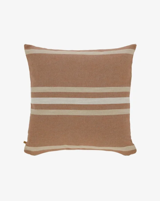 Almohadón Sydelle 60 x 60 cm de rayas - granate en Rojo - Textiles, Uruguay | Kavehome