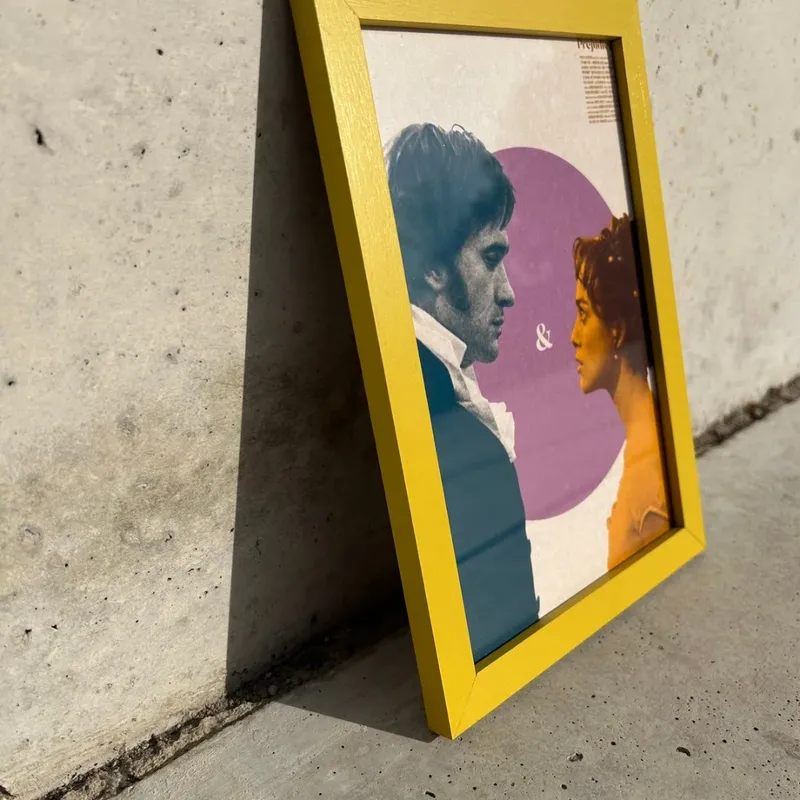 Marco Madera Amarillo - Marcos, Uruguay | Mara Estudio