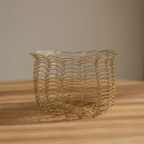 Canasto metal tejido 20x14 G en Dorado - Canastos, Uruguay | De Arcos