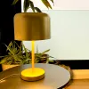 Lámpara de mesa Gaia Dorada en Dorado - Lámparas de mesa, Uruguay | Alta Gracia Deco, vista 3 de 3