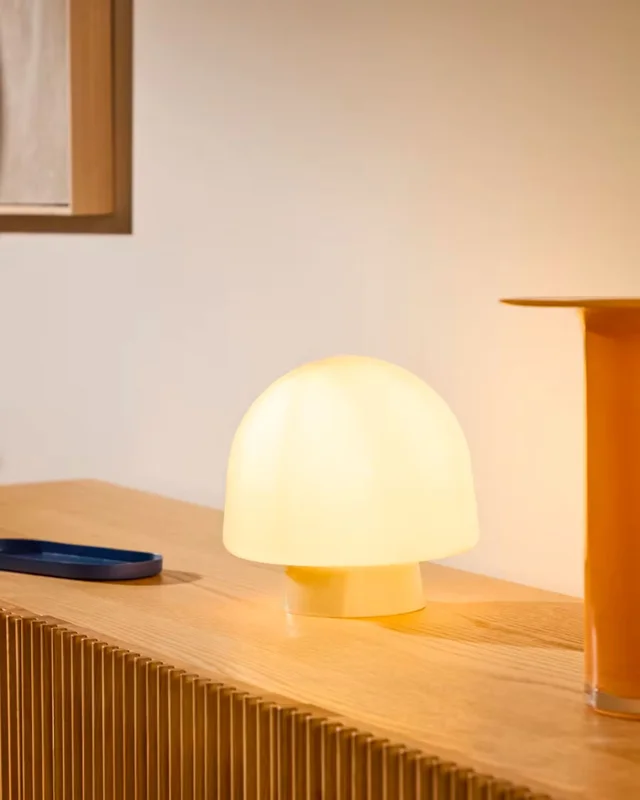 Lámpara de mesa Reig de cristal - gris en Naranja - Lámparas de mesa, Uruguay | Kavehome, vista 3