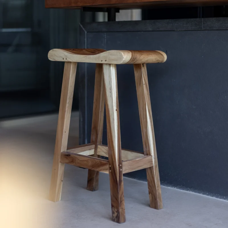 Taburete de Teca Baik | Casakos en Madera natural - Butacas, banquetas y puffs, Uruguay | Casakos, vista 5