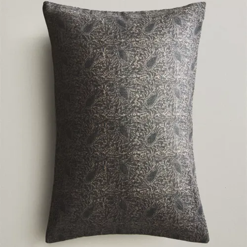 FUNDA COJÍN PRINT PAISLEY en Multicolor - Textiles, Uruguay | Zara Home
