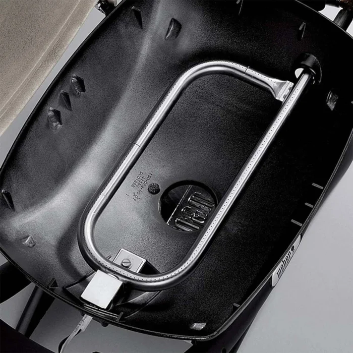 Barbacoa A Gas Negro Acero Inoxidable Weber Q1200 en Negro - Exterior, Uruguay | Divino, vista 2