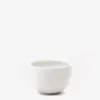 Macetero Grau de cemento blanco Ø 56 cm en Blanco - Muebles para el exterior, Uruguay | Kavehome, vista 1 de 5