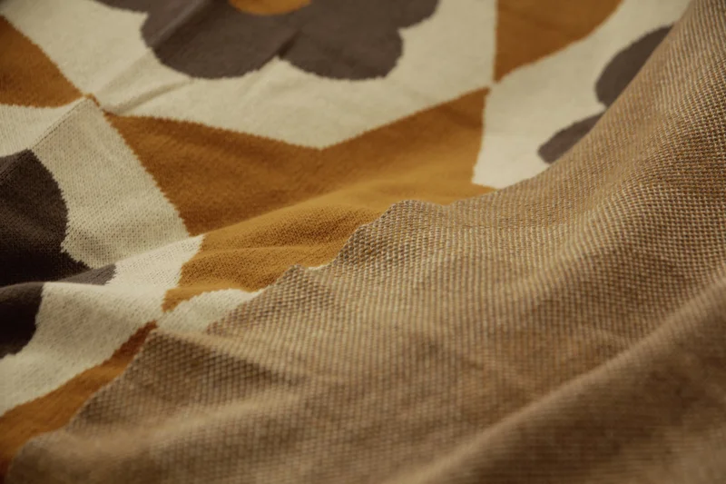manta loop en Multicolor - Textiles, Uruguay | Proyecto Forma, vista 4