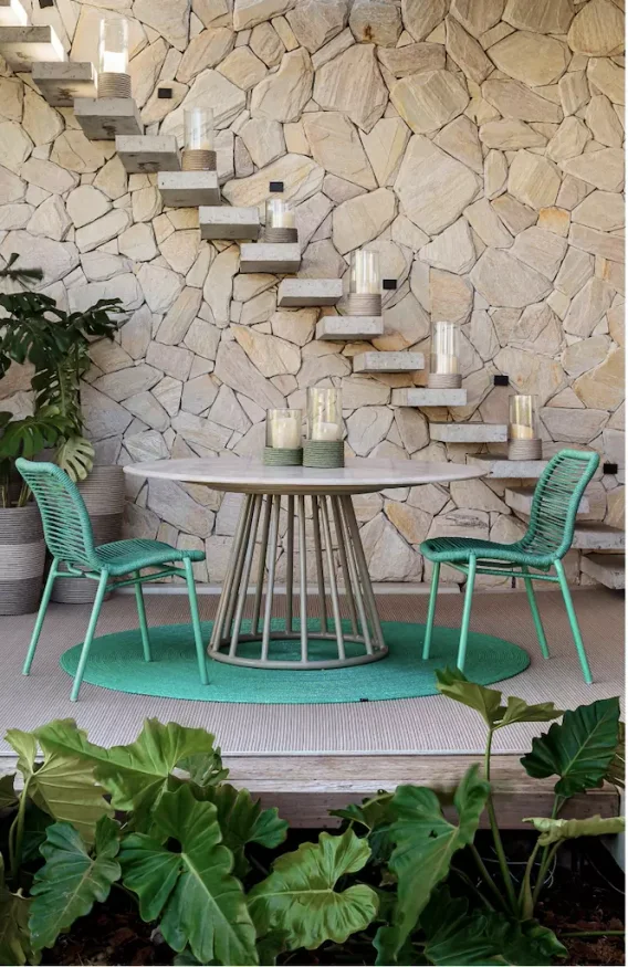 Mesa Biarritz en Fendi - Mesas de comedor, Uruguay | Balcony, vista 2