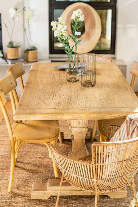 MESA COMEDOR DE OLMO ISABEL - 1.60 X 0.90 MTS en Madera natural - Mesas de comedor, Uruguay | La Iberica, vista 11