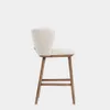 Taburete Ciselia chenilla beige y patas de madera maciza fresno acabado tono nogal FSC Mix Credit 65cm en Beige - Butacas, banquetas y puffs, Uruguay | Kavehome, vista 7 de 8