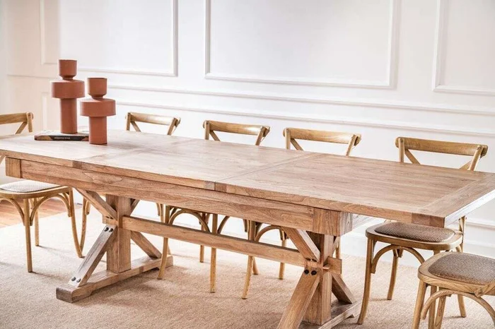 MESA COMEDOR EXTENSIBLE - 2.00 A 2.80 MTS - OLMO en Madera natural - Mesas de comedor, Uruguay | La Iberica