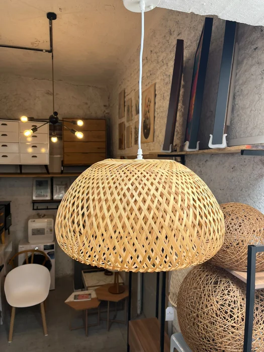 Lámpara Colgante Fibra Natural Bambú Diámetro 45cm en Madera natural - Lámparas colgantes, Uruguay | Berna Home, vista 4