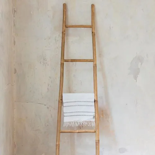 Escalera Mandisa - Natural en Madera natural - Decoración de pared, Uruguay | Walnut