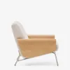 Butaca Amsen beige de contrachapado de roble y patas de acero inoxidable cepillado en Beige - Butacas, banquetas y puffs, Uruguay | Kavehome, vista 7 de 8