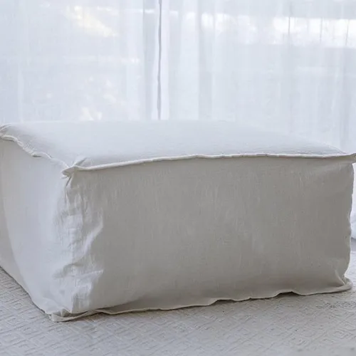 Puff con funda Tibet en Beige - Sillones y sofás, Uruguay | Pieza Clave