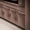 Sofá Chesterfield Divo - Cuero Natural - 2,5 cuerpos - A fabricar en Marrón - Sillones y sofás, Uruguay | NYR, vista 3 de 6